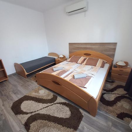 Aquatherma Apartman Sárospatak Esterno foto
