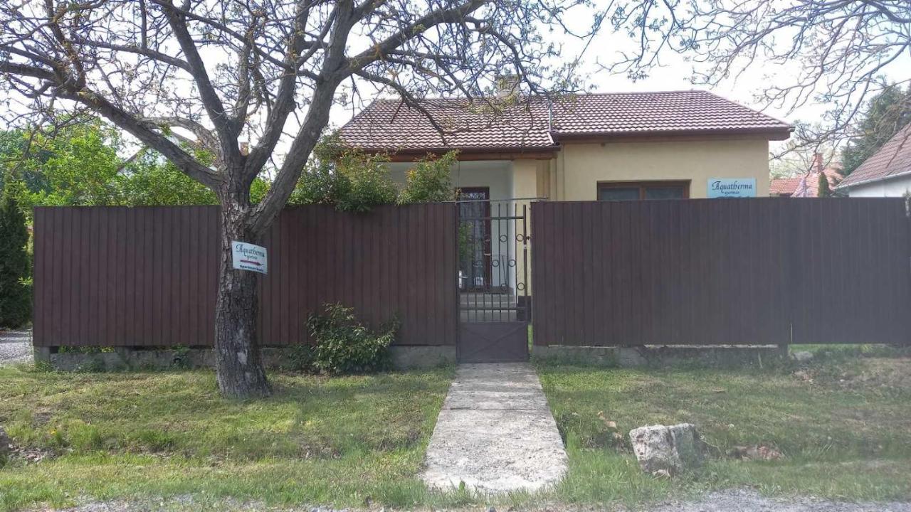 Aquatherma Apartman Sárospatak Esterno foto