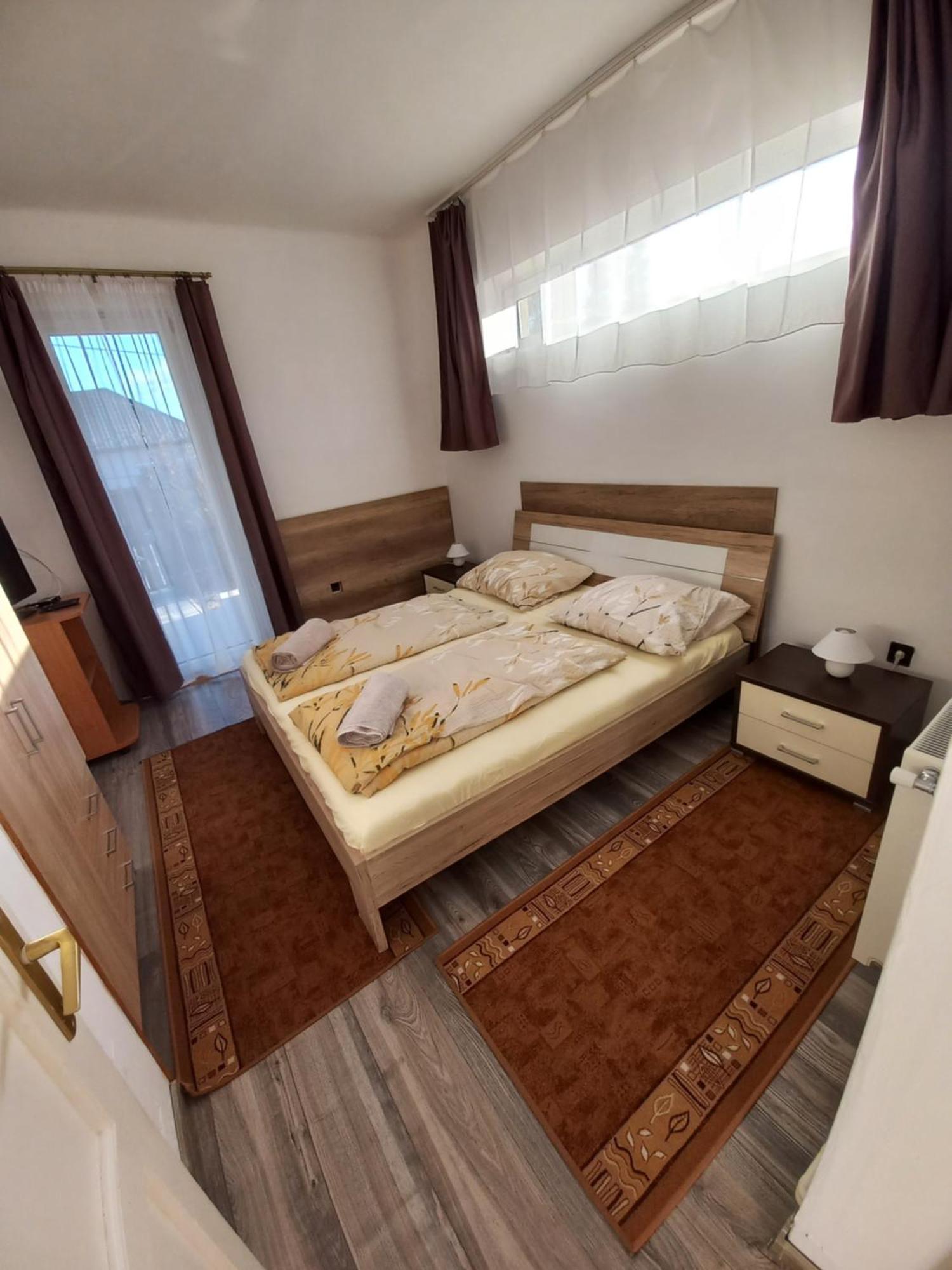 Aquatherma Apartman Sárospatak Esterno foto