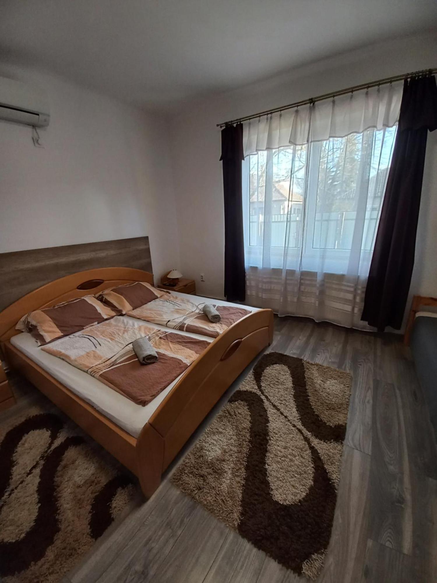 Aquatherma Apartman Sárospatak Esterno foto