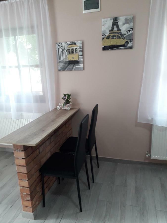 Aquatherma Apartman Sárospatak Esterno foto